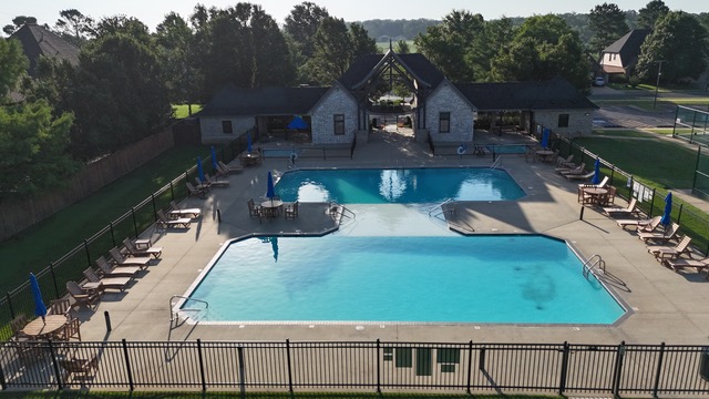 Lochmoor Club Sub Bentonville - Residential