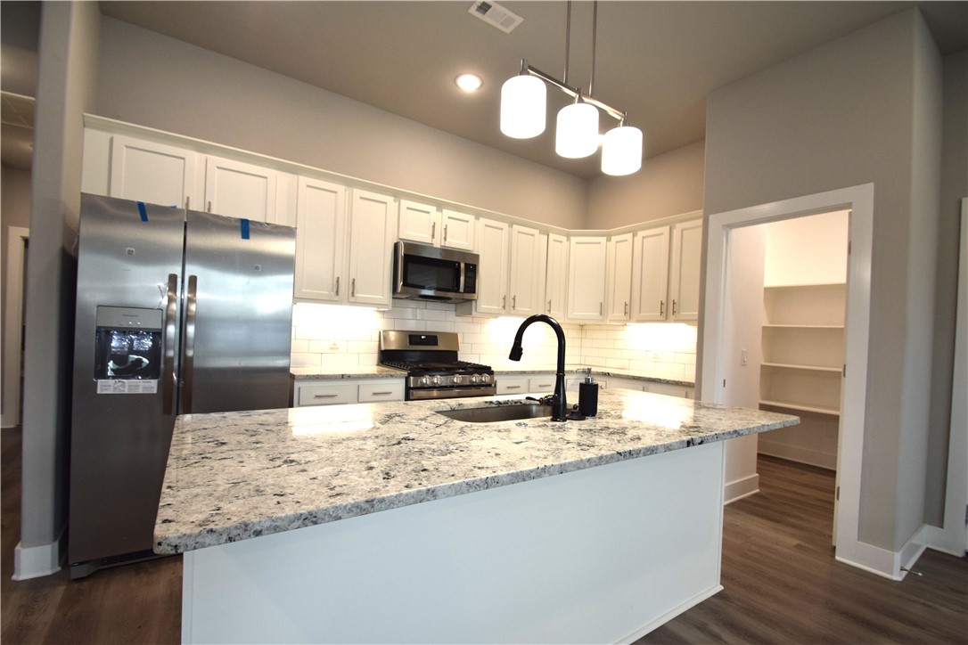 Osage Hills Sub Ph 1 Bentonville - Residential Lease