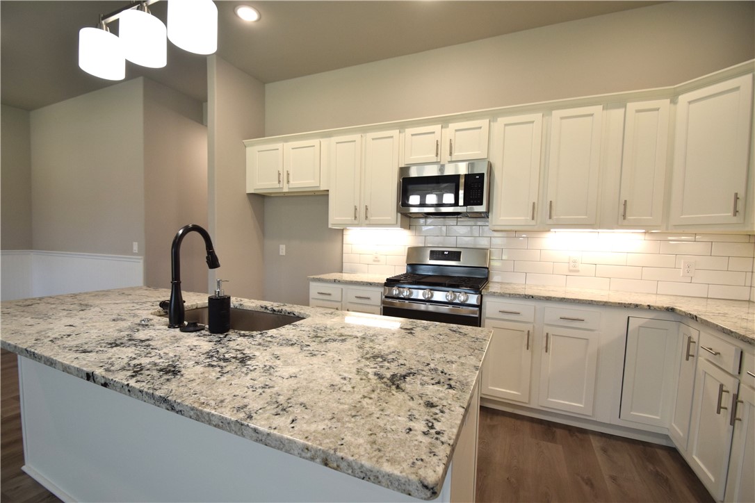 Osage Hills Sub Ph 1 Bentonville - Residential Lease