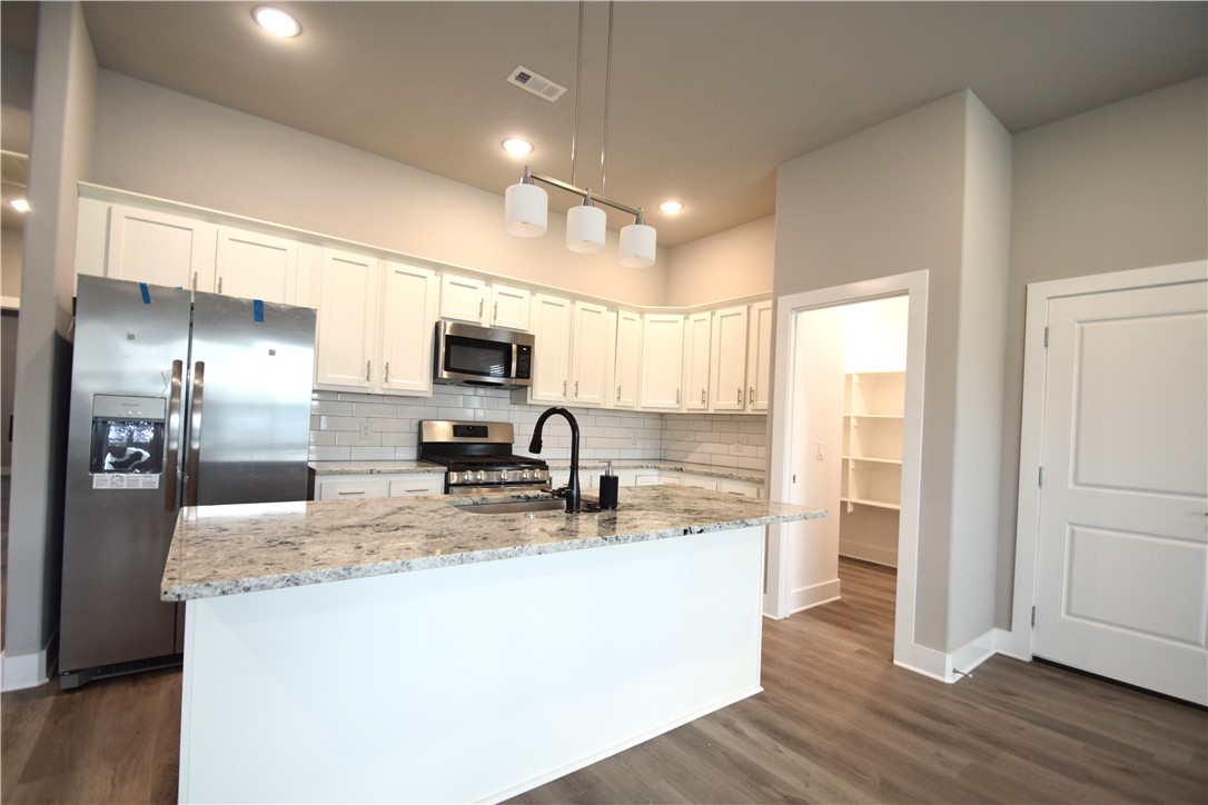 Osage Hills Sub Ph 1 Bentonville - Residential Lease