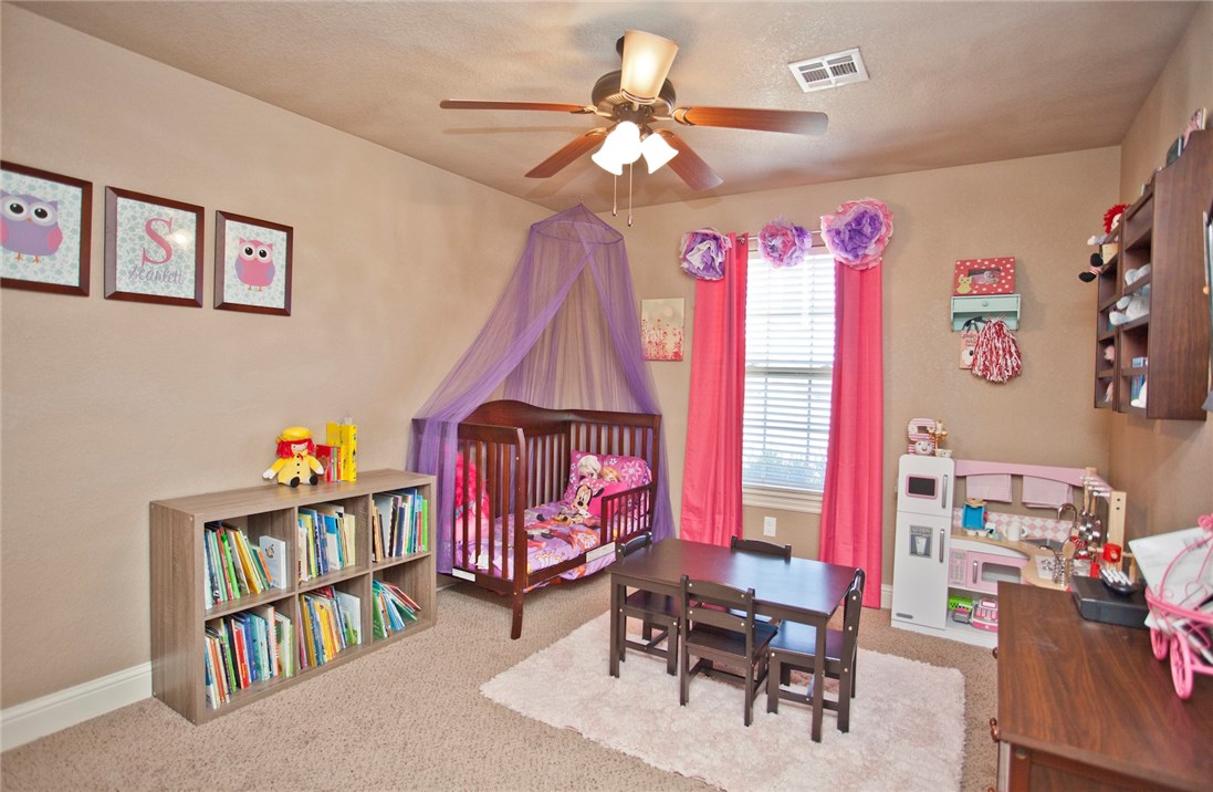 Riverwalk Farm Estate Ph III Bentonville - Residential