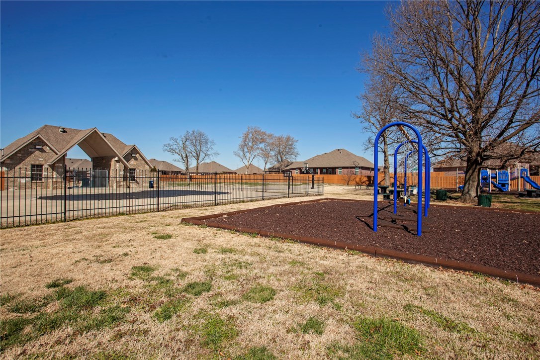 Riverwalk Farm Estate Ph III Bentonville - Residential