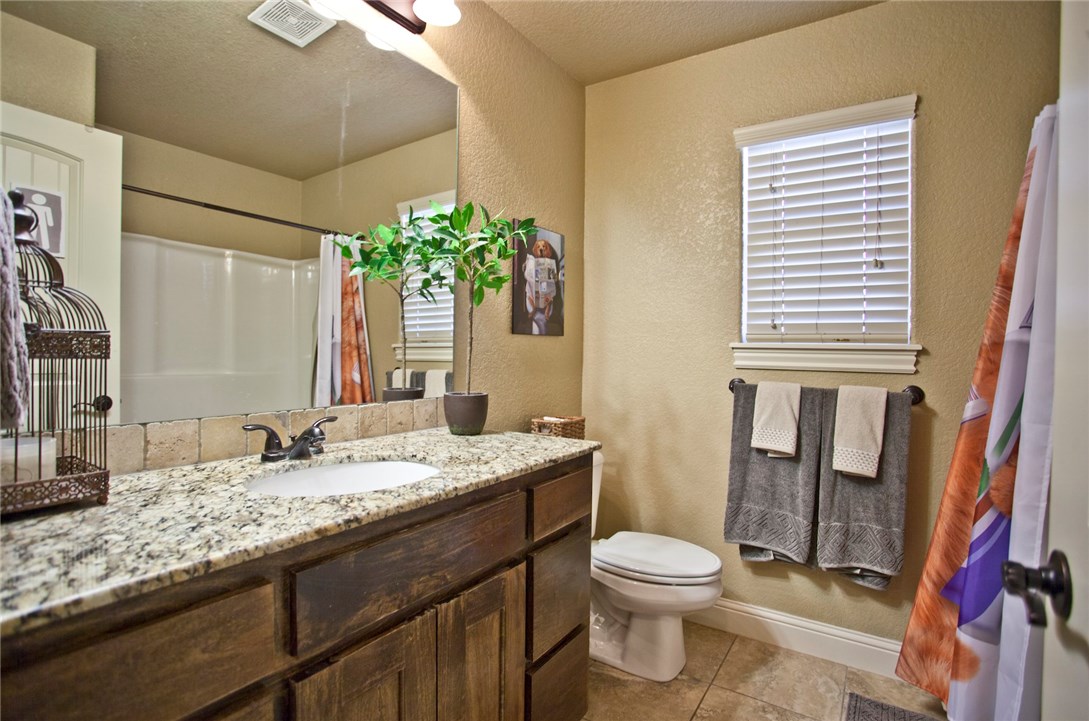 Riverwalk Farm Estate Ph III Bentonville - Residential
