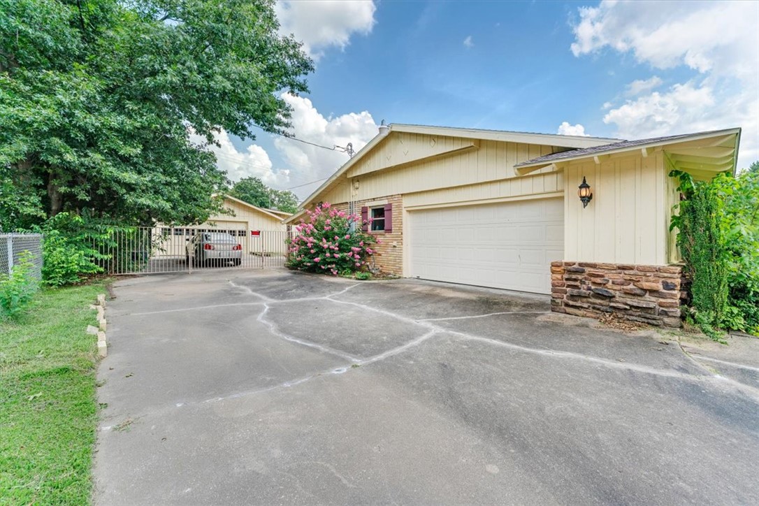 Sandy Heights - Residential