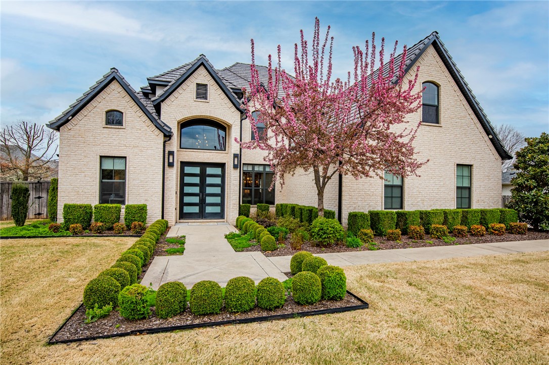 Pinnacle - Residential