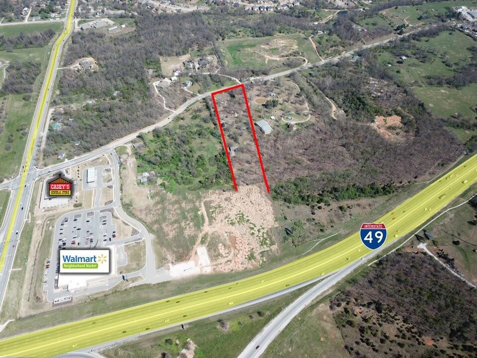 Springdale Outlots - Land