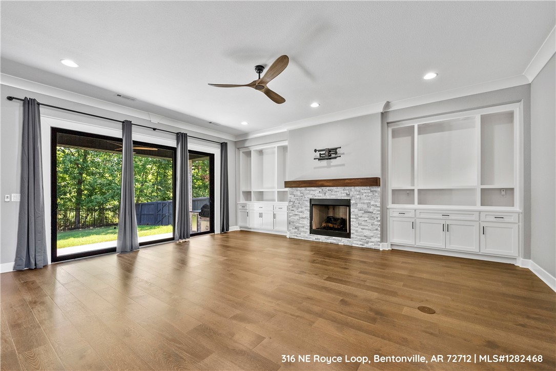 Amber Ridge South At Woods Creek - Residential