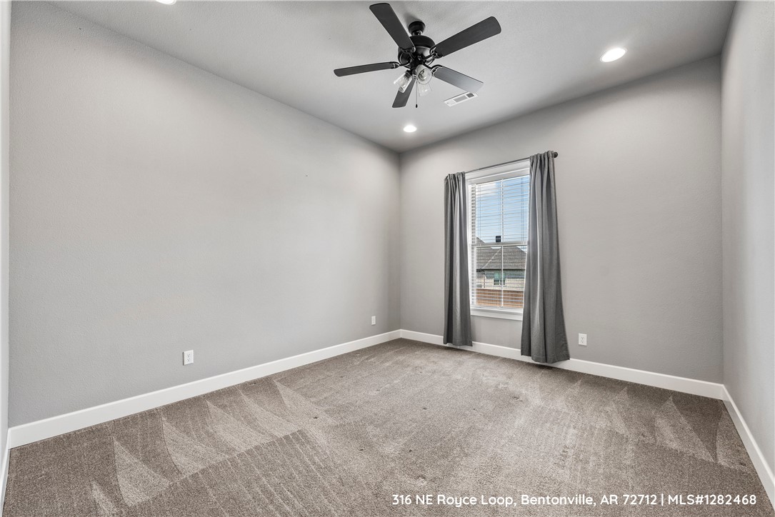 Amber Ridge South At Woods Creek - Residential