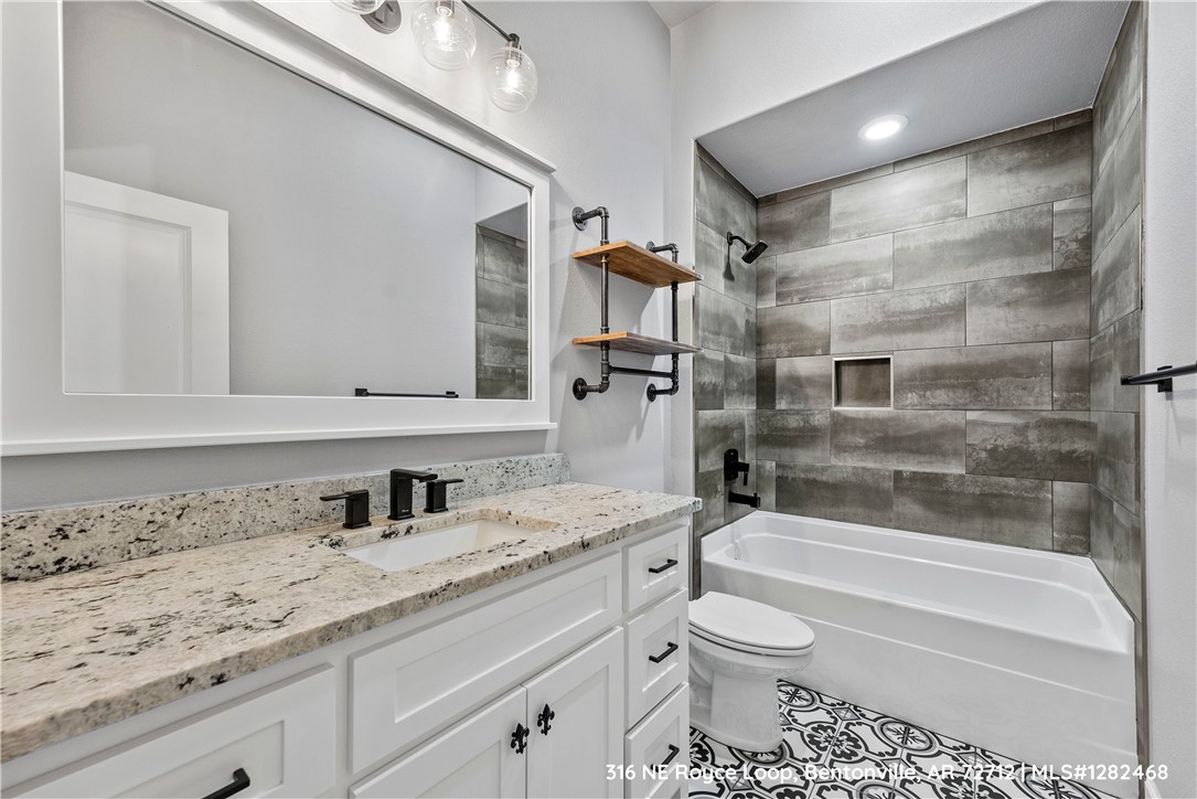 Amber Ridge South At Woods Creek - Residential