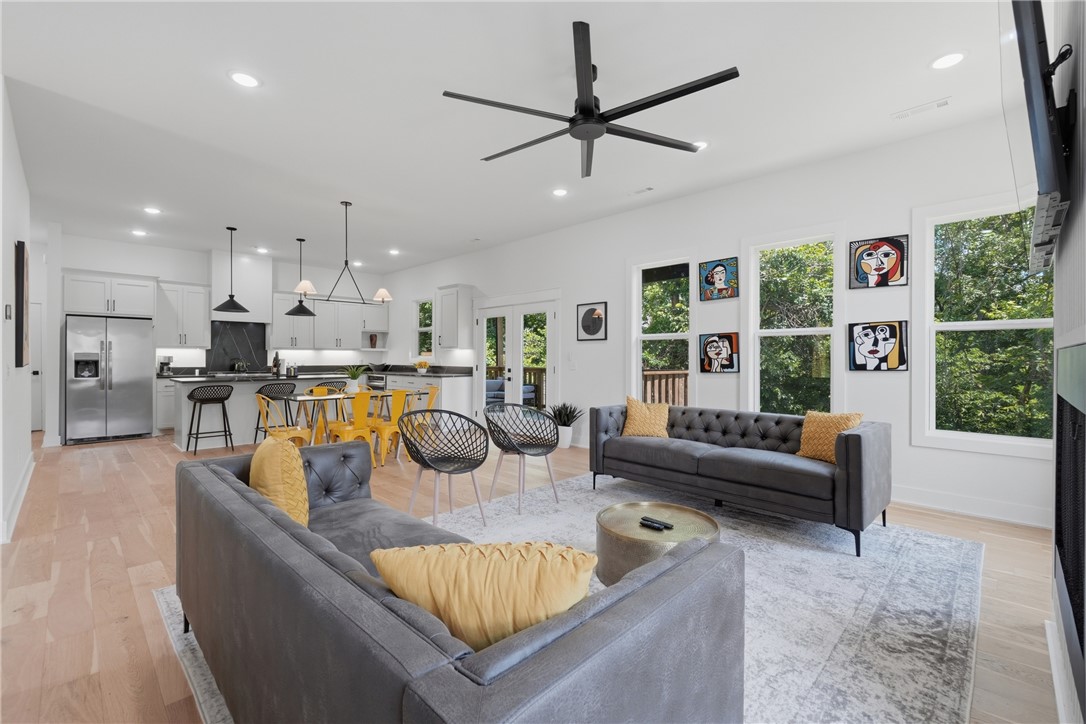 Sugar Creek Residence Cmnty Ph I - Residential