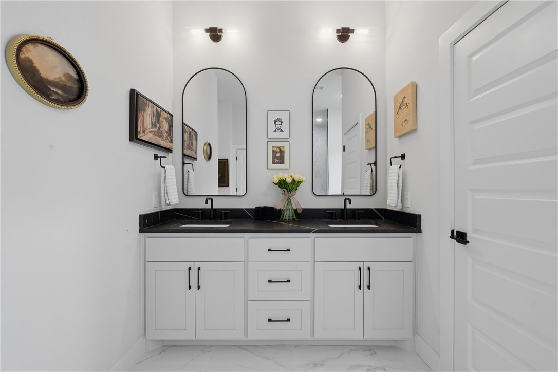 Sugar Creek Residence Cmnty Ph I - Residential