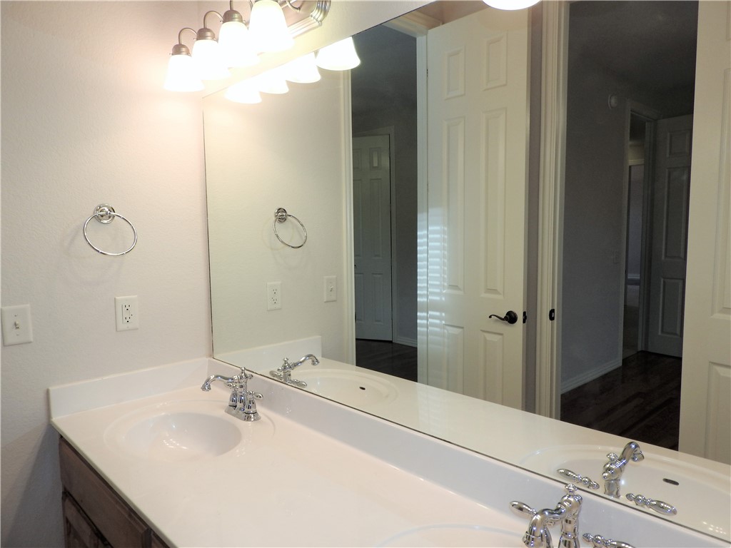 College Place Sub Ph 7-Bentonville - Residential Lease