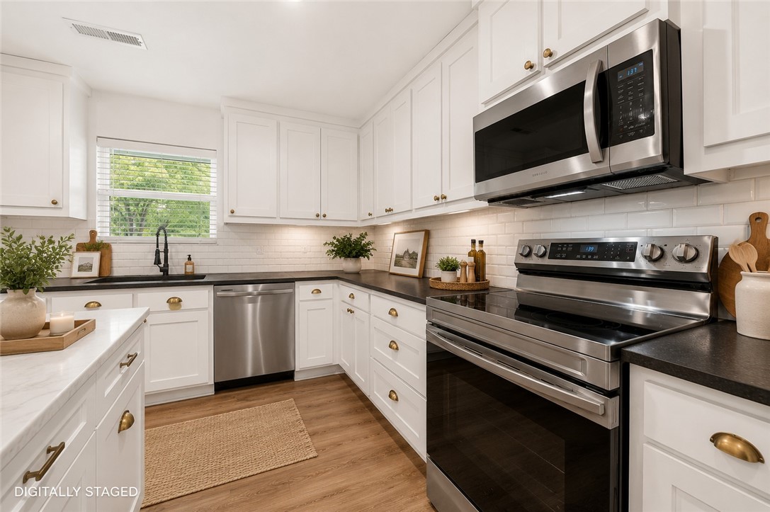 Roberts & Musteen Add Rogers - Residential