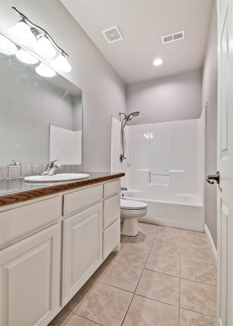 Churchill Sub Bvv - Residential