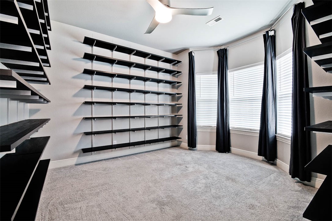 Churchill Sub Bvv - Residential