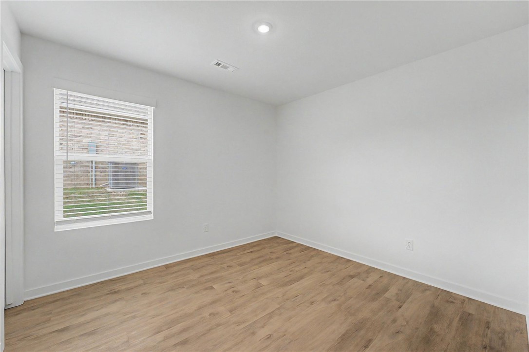 West Wind, Phase 1 - Residential Lease