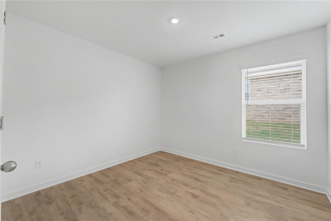 West Wind, Phase 1 - Residential Lease