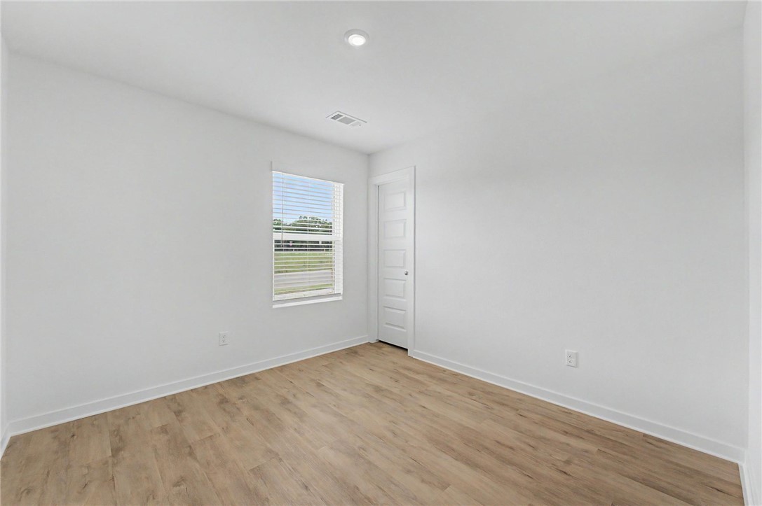 West Wind, Phase 1 - Residential Lease