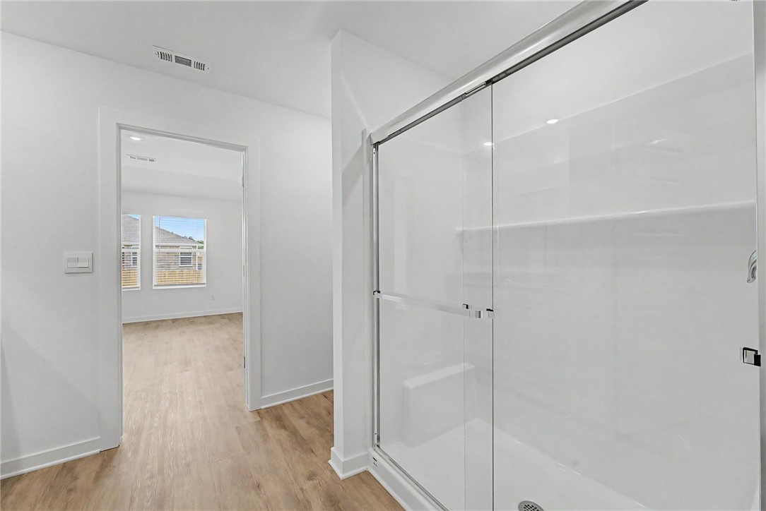 West Wind, Phase 1 - Residential Lease