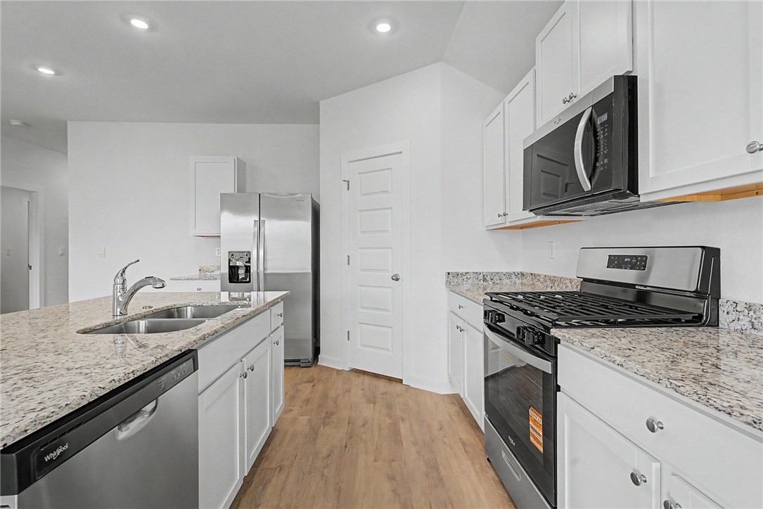 West Wind, Phase 1 - Residential Lease