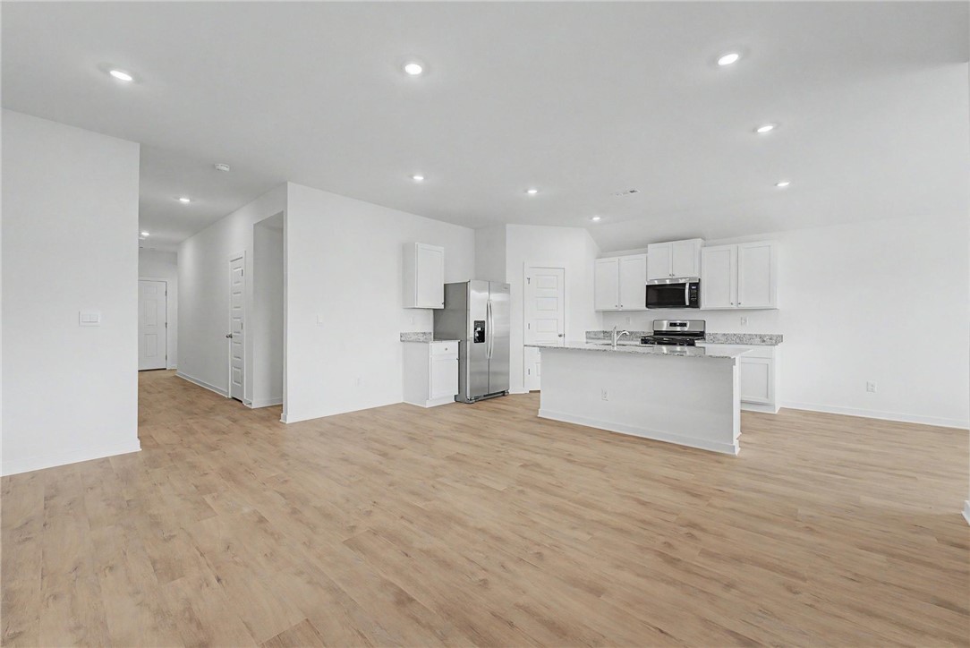 West Wind, Phase 1 - Residential Lease