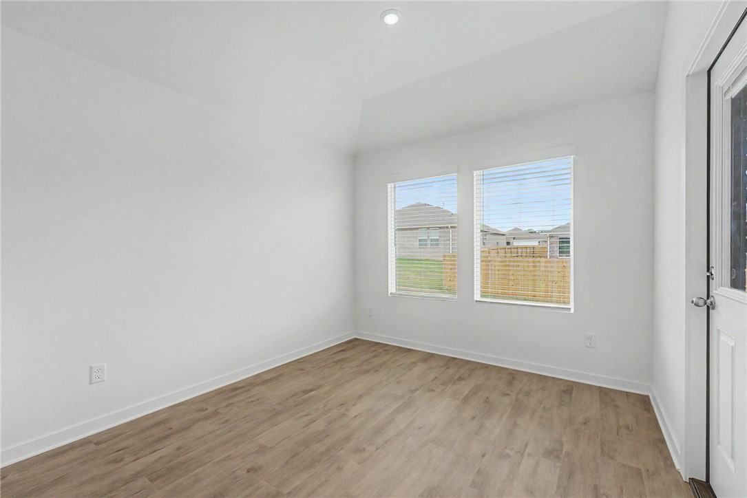 West Wind, Phase 1 - Residential Lease