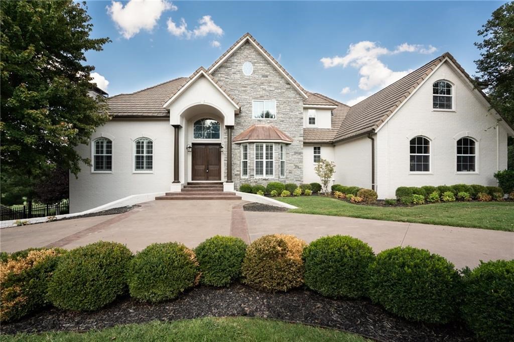 LOCATION! Prestigious Pinnacle Gold Course on #2 Fairway. Complete Remodel inside and out,Spacious .67 acre double lot with an 180 degree view of the golf course, Bi-level patio w stamped concrete & stained wood ceilings. Amazing professional landscaping, In-Ground Pool w/Built-in Hot Tub, Pool House. This 3 level home boasts 5 bdrms, 4 Full baths & 2 Half Baths, 3 living areas, spacious kitchen with island that flows into great room,  5 Fireplaces,2 wet bars, bonus, office, workout room, formal dining.