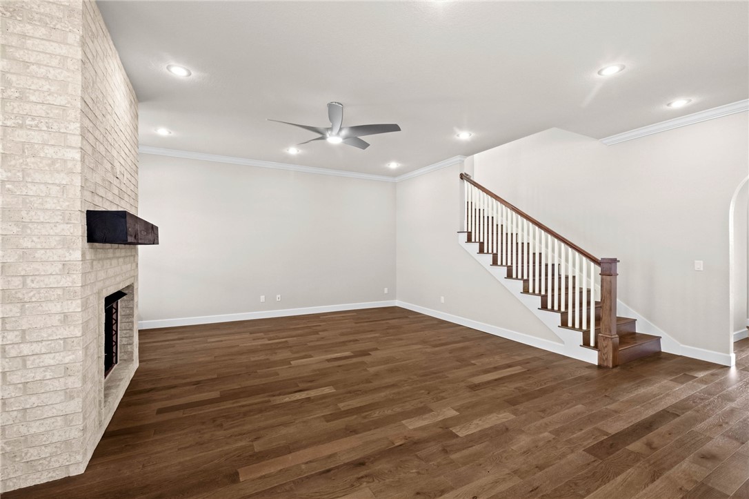 County Line Square - Residential