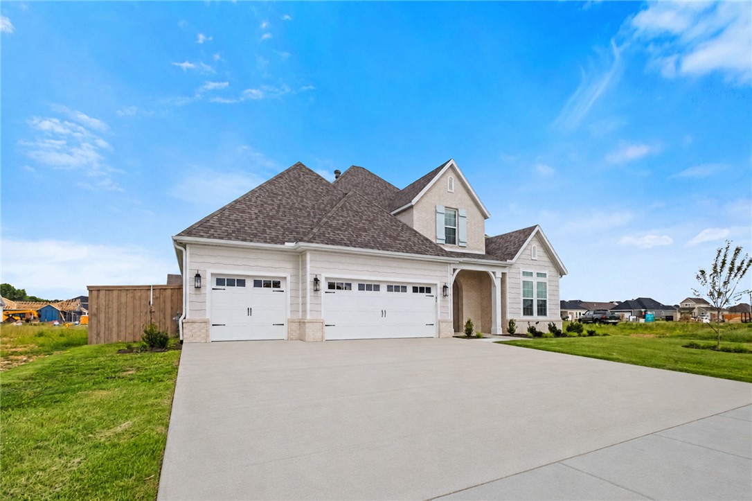 County Line Square - Residential