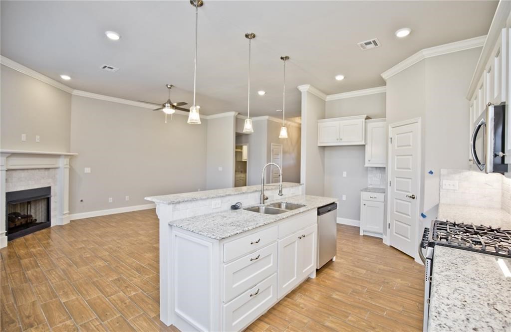 Oak Creek Bethel Heights - Residential