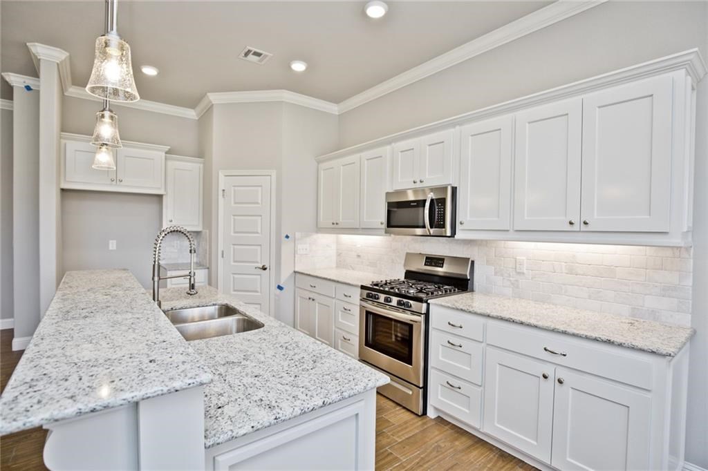 Oak Creek Bethel Heights - Residential