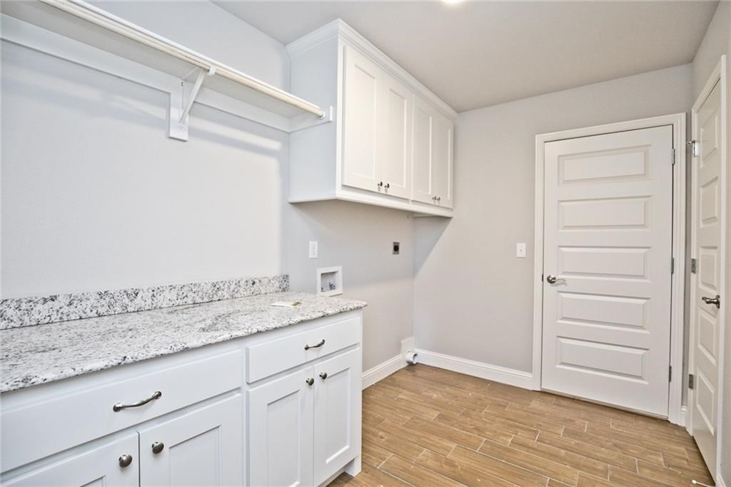 Oak Creek Bethel Heights - Residential