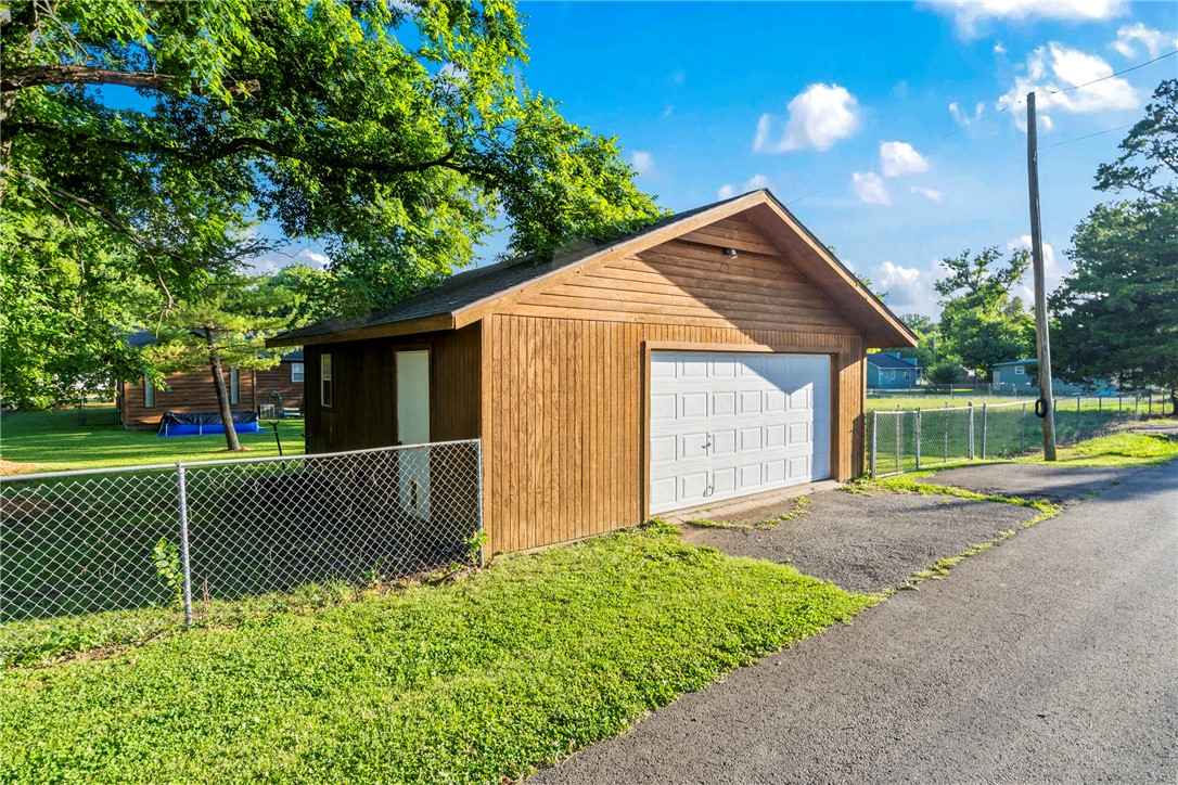 Teagues Add Siloam Spgs - Residential