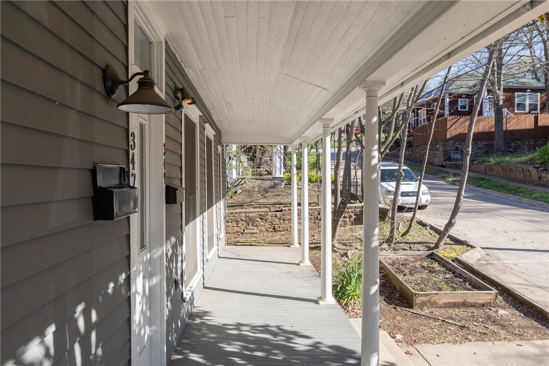 COUNTY COURT - Residential Lease