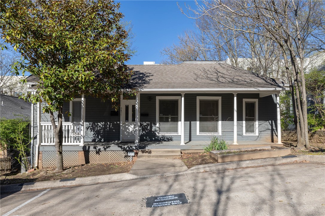 COUNTY COURT - Residential Lease