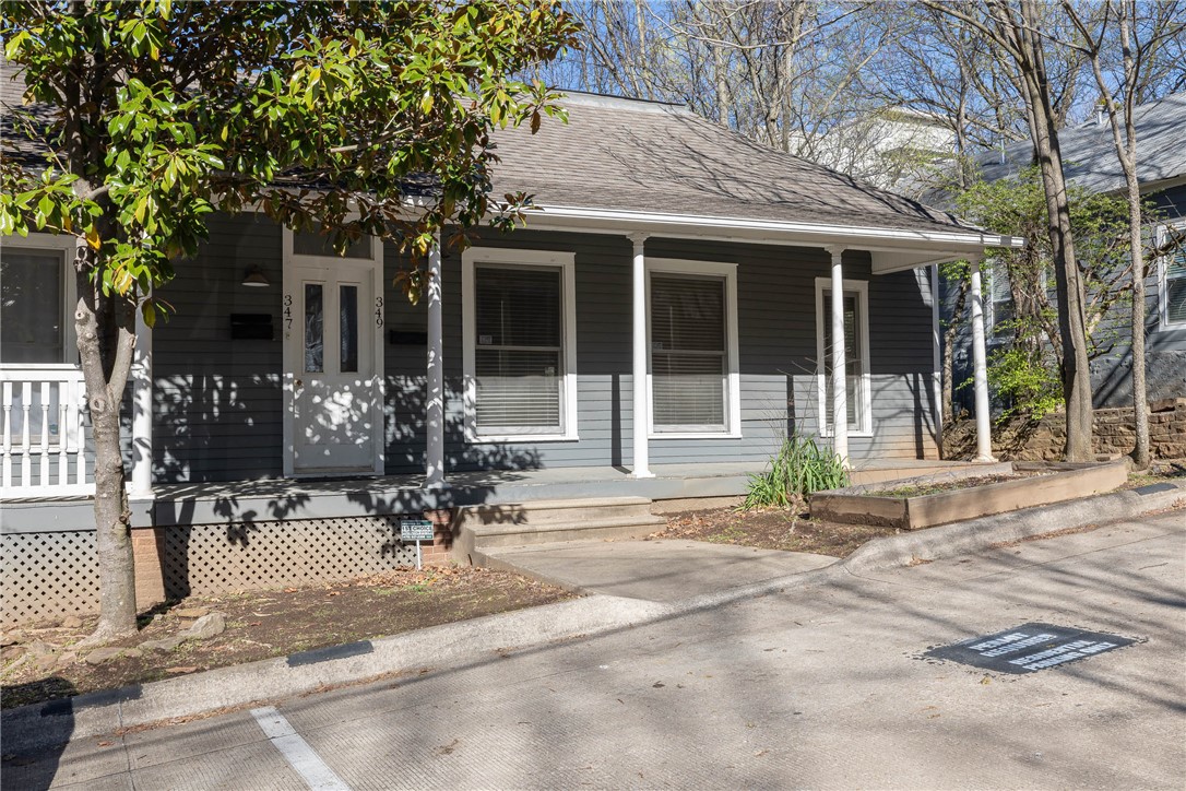 COUNTY COURT - Residential Lease