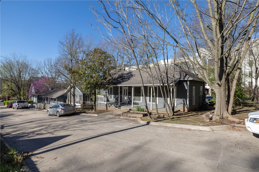COUNTY COURT - Residential Lease