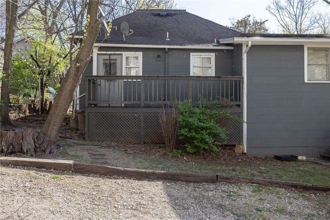 COUNTY COURT - Residential Lease