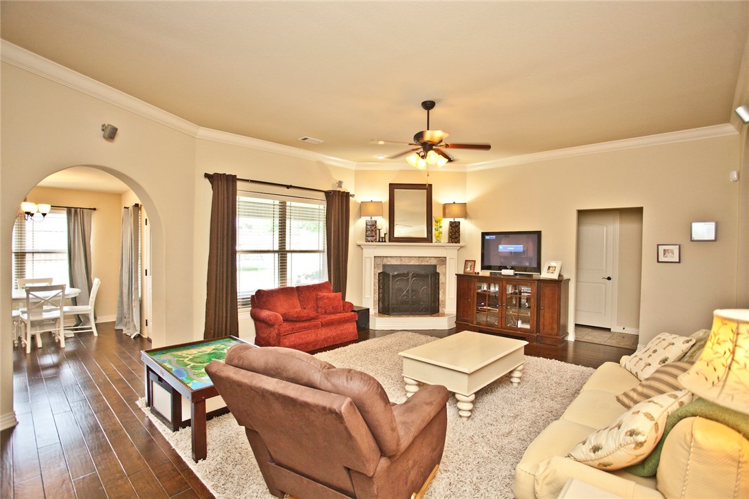 Cross Creek Ph 3-Rogers - Residential Lease