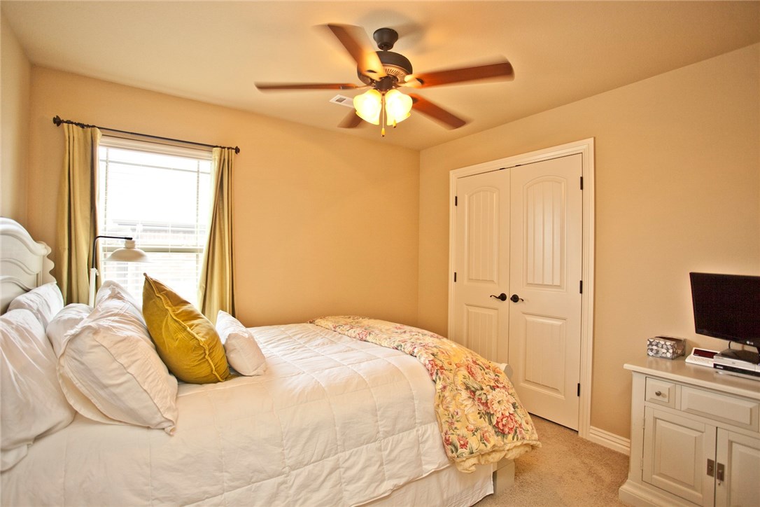 Cross Creek Ph 3-Rogers - Residential Lease