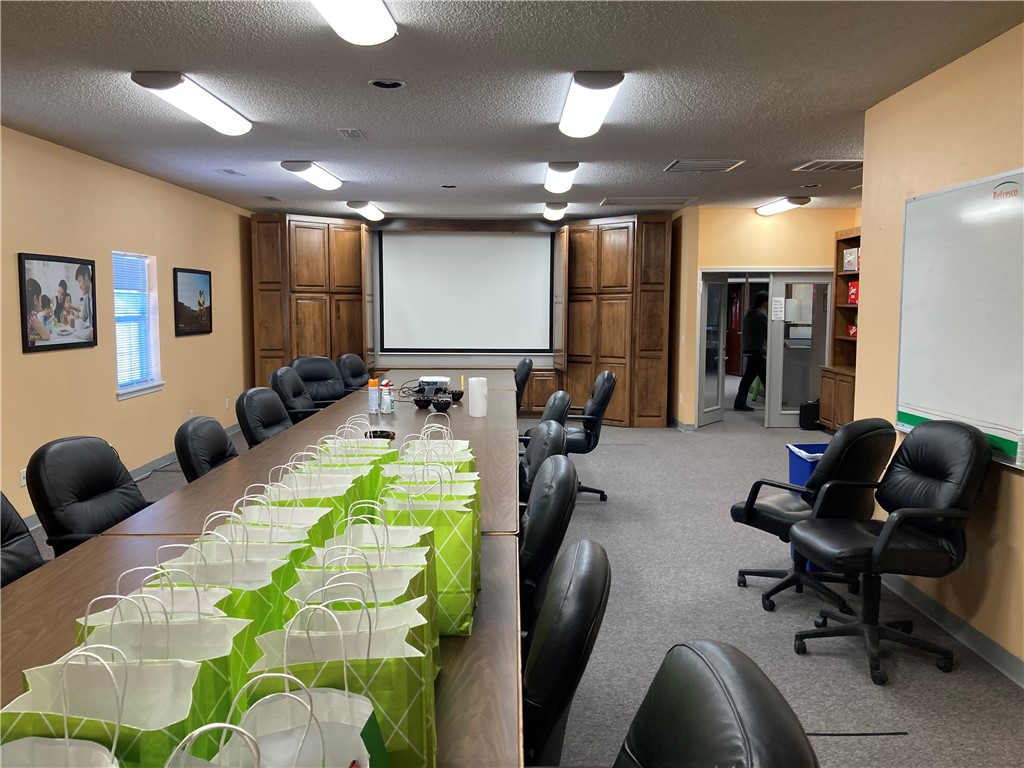 Kingston Sub Bentonville - Commercial Lease