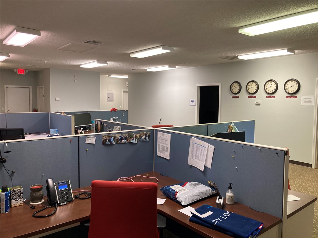 Kingston Sub Bentonville - Commercial Lease