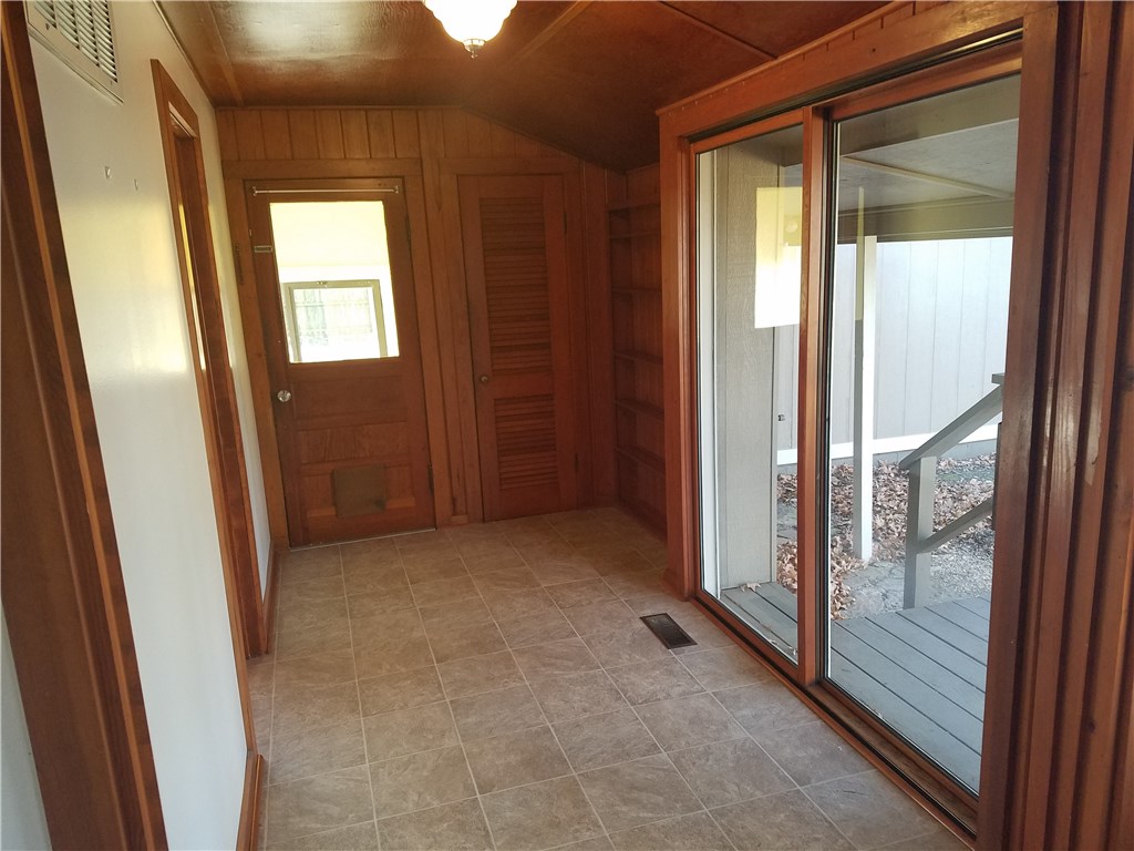 C D Gunters Add 2 Siloam Spgs - Residential