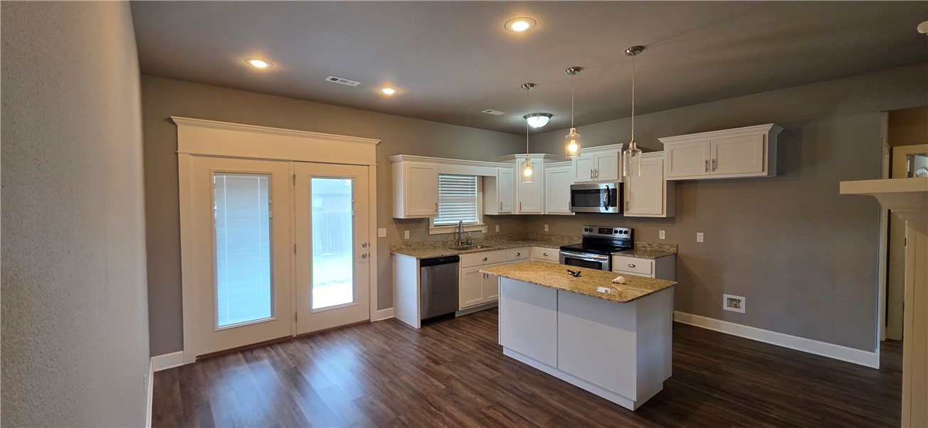 Belle Meade Sub Ph 4 - Residential Lease
