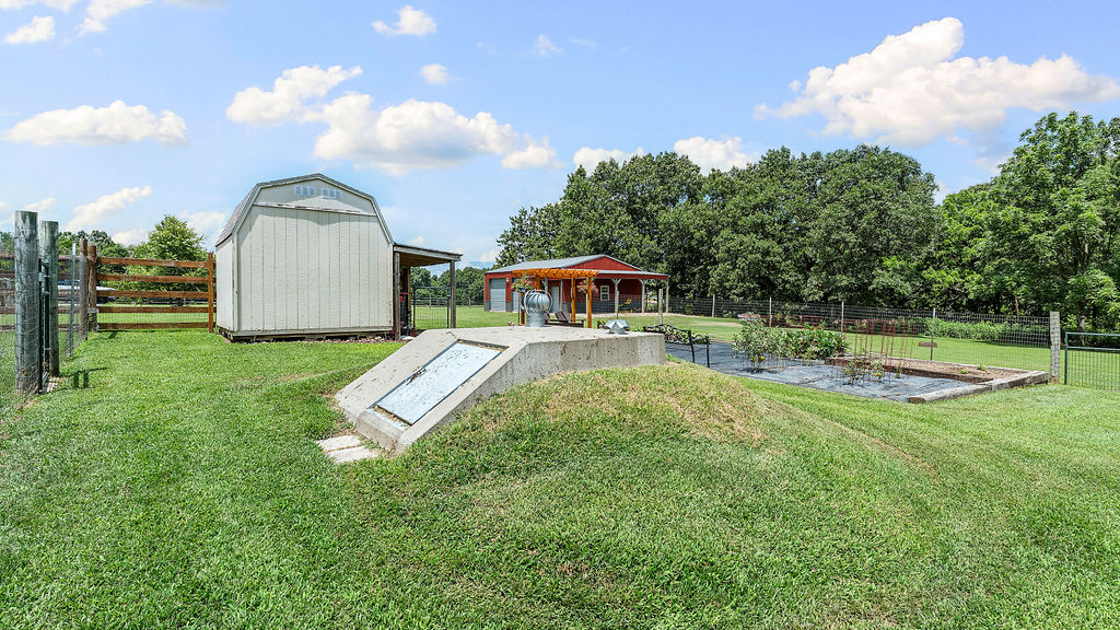 20-20-32-Rural - Residential