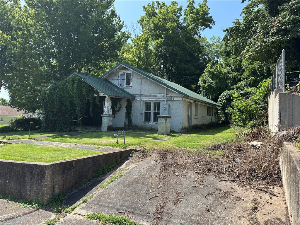 Fick - Residential Lease
