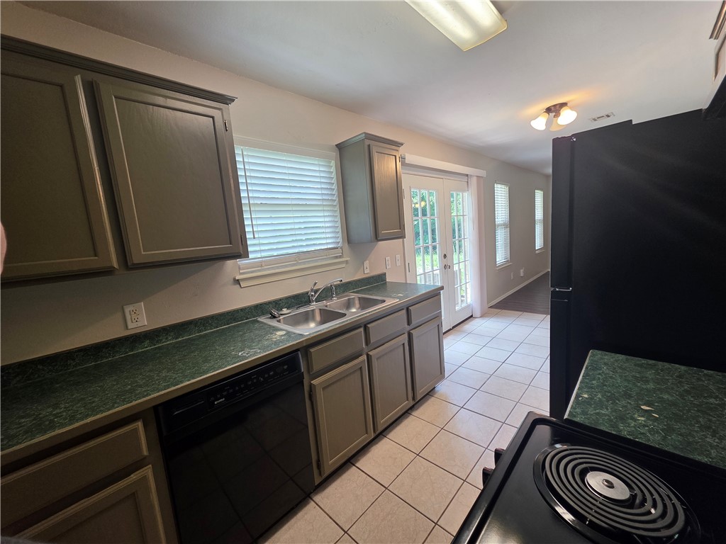 Burnett Add Bentonville - Residential Lease