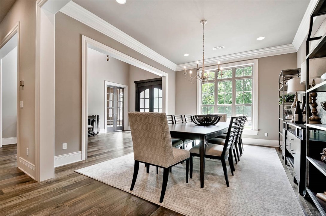 Oak Tree - Residential