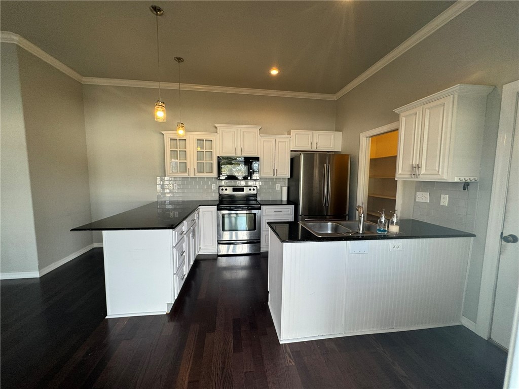 Salem Village - Residential Lease