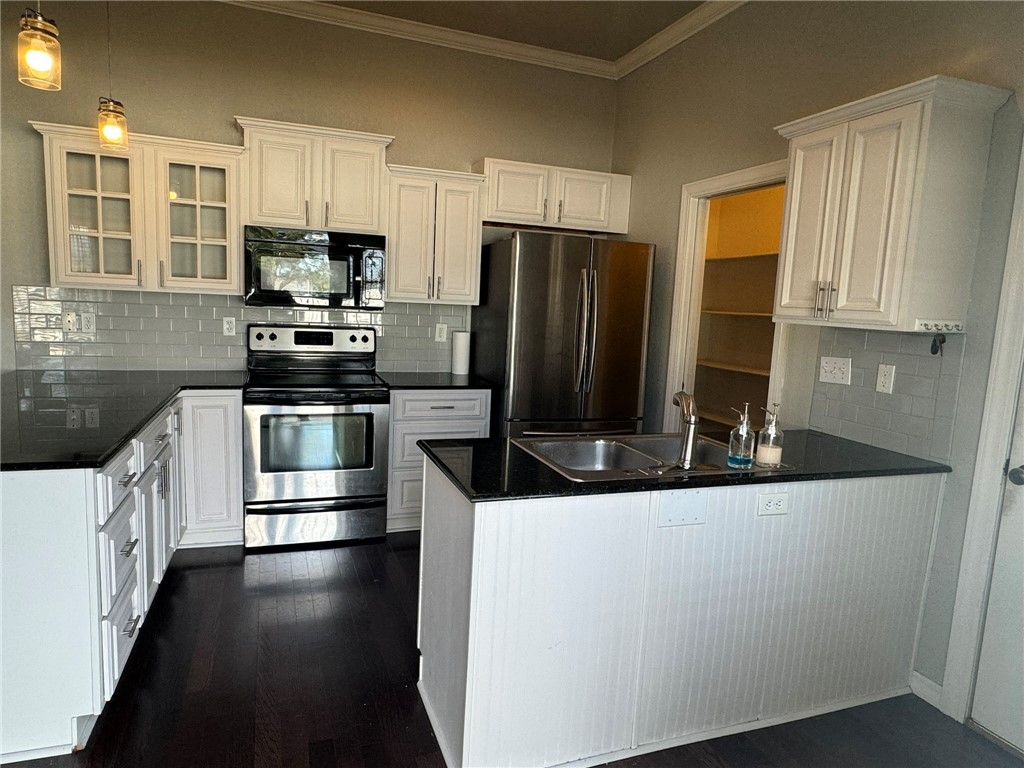 Salem Village - Residential Lease